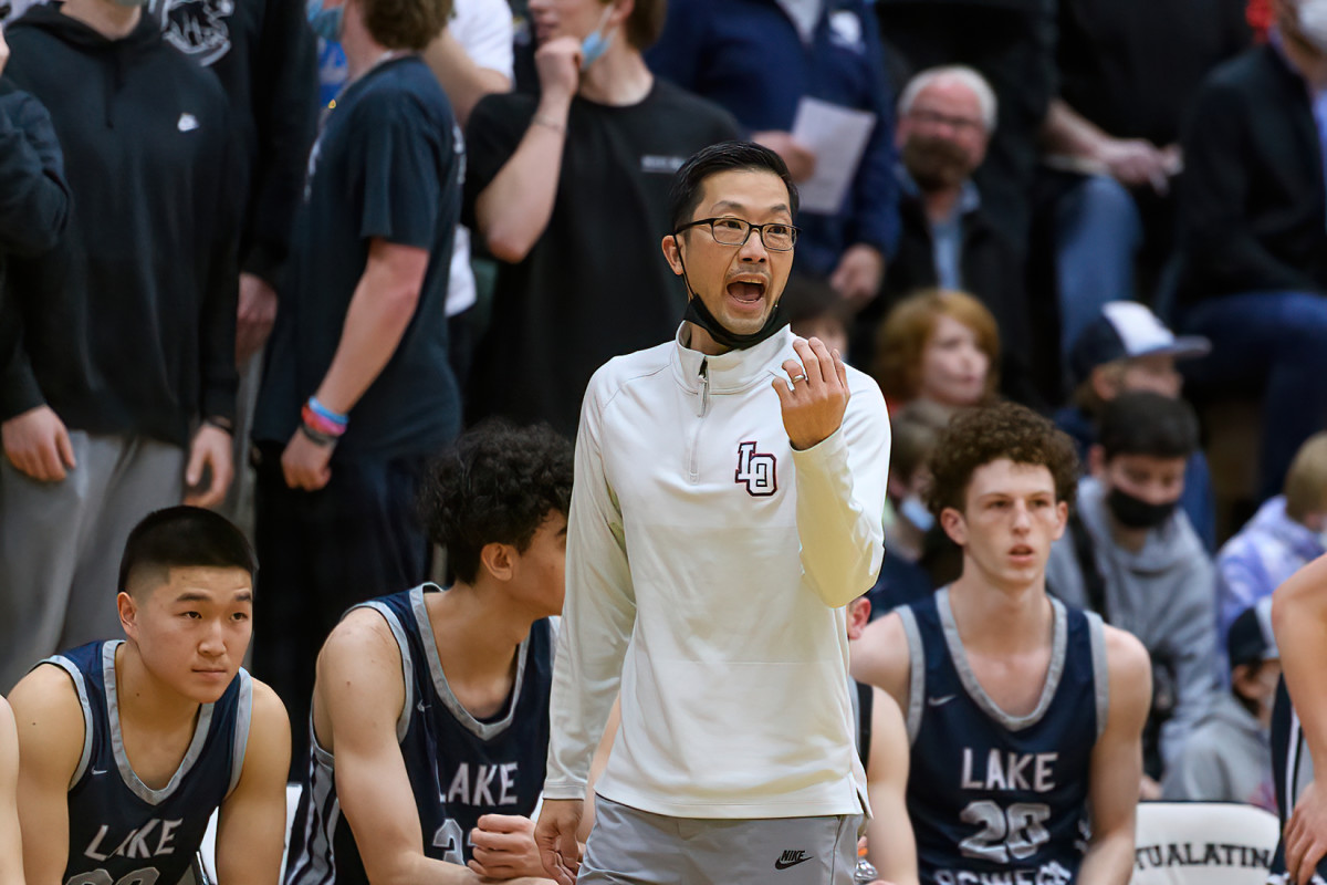 Tualatin Lake Oswego boys basketball Ken Waz 4